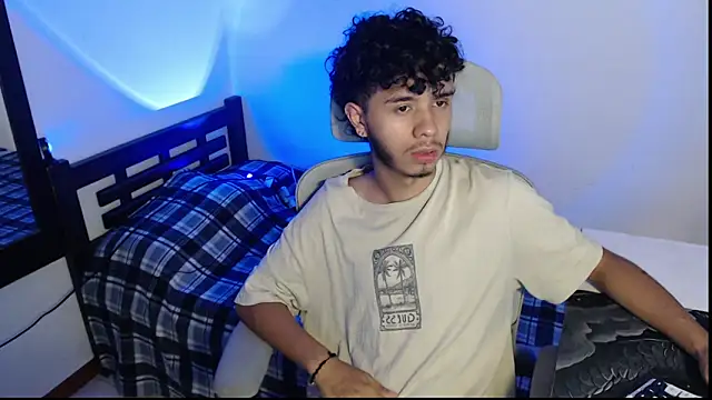 axeldarkk online show from 04.06.26