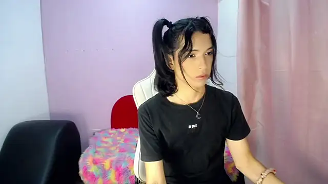 Larry craft online show from 03.11.26