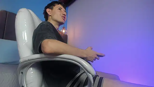 Dani swagger online show from 02.26.26