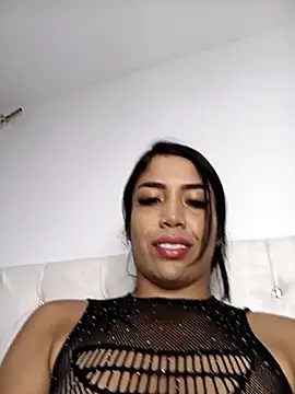 Agatha 64 online show from 03.17.26