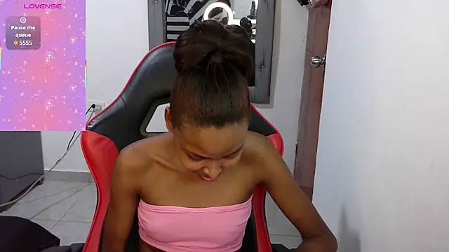 Snapshot of Dulce_camx chatting on 07.06.26 Dulce camx online show from 07.06.26