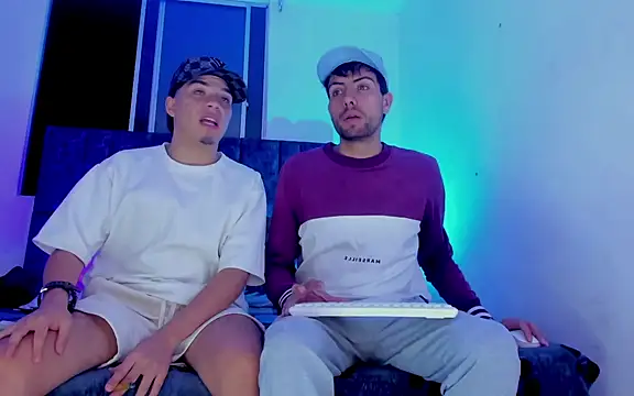 alex and christhoper online show from 03.24.26