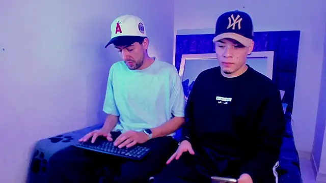 alex and christhoper online show from 03.28.26