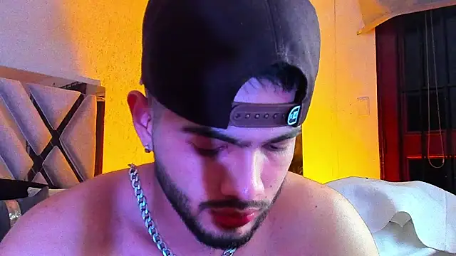 Snapshot of Vincentblack chatting on 02.24.26 Vincentblack online show from 02.24.26