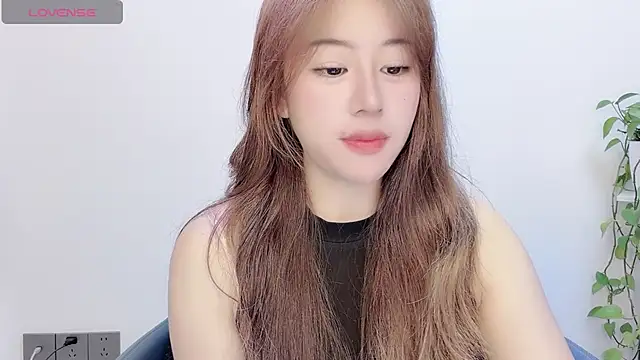 Snapshot of Baixi-01 chatting on 06.20.26 Baixi-01 online show from 06.20.26