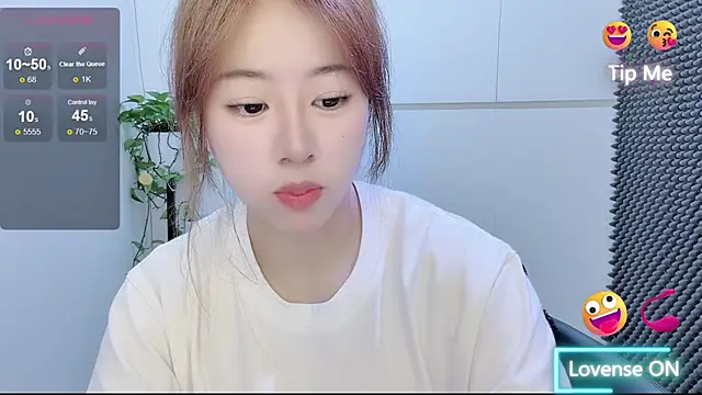 Snapshot of Baixi-01 chatting on 07.03.26 Baixi-01 online show from 07.03.26