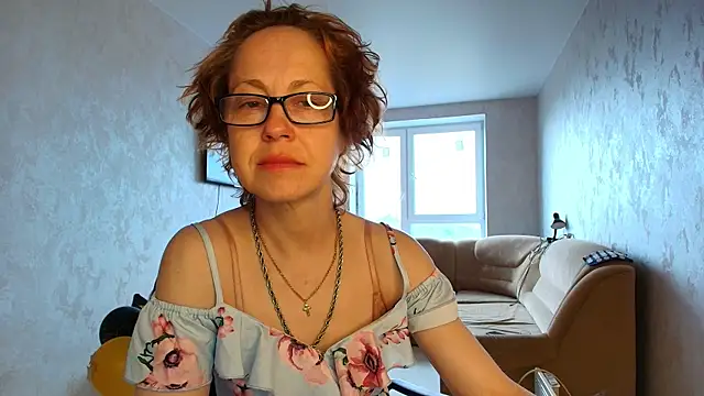 LioraWeiss online show from 05.15.26