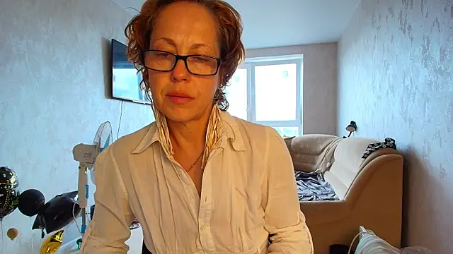 LioraWeiss online show from 05.27.26
