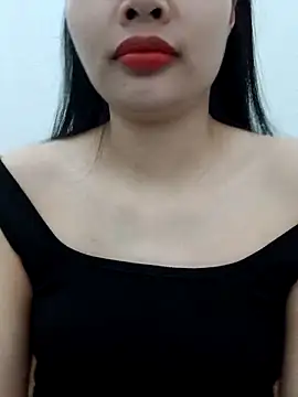 Snapshot of AmberBelle_007 chatting on 03.13.26 AmberBelle 007 online show from 03.13.26