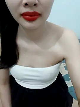 Snapshot of AmberBelle_007 chatting on 04.09.26 AmberBelle 007 online show from 04.09.26