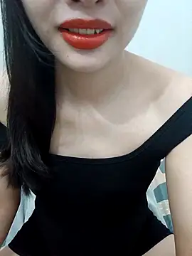 Snapshot of AmberBelle_007 chatting on 04.09.26 AmberBelle 007 online show from 04.09.26