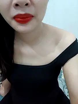 Snapshot of AmberBelle_007 chatting on 04.11.26 AmberBelle 007 online show from 04.11.26