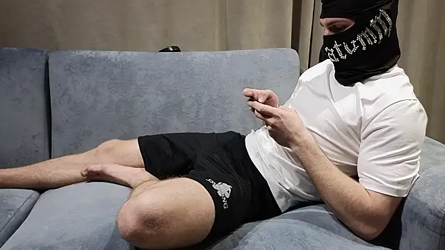 chantatummm online show from 03.26.26