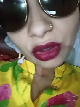 Snapshot of Rashmika_Mandana chatting on 05.18.26 Rashmika Mandana online show from 05.18.26