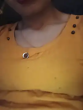 Snapshot of Rashmika_Mandana chatting on 05.18.26 Rashmika Mandana online show from 05.18.26
