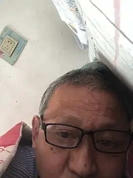 Snapshot of yaocaobi8 chatting on 04.01.26 yaocaobi8 online show from 04.01.26