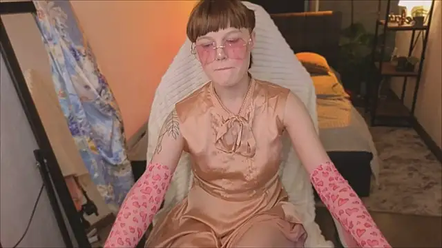  DreamLuna1  online show from 02.27.26