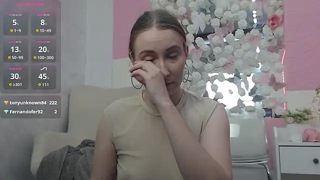 Snapshot of EmberLuna_ chatting on 06.05.26 EmberLuna online show from 06.05.26