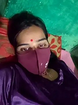 Snapshot of Poonam_bhoji chatting on 04.23.26 Poonam bhoji online show from 04.23.26
