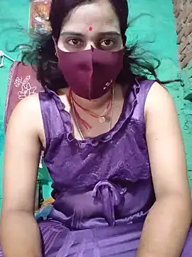 Snapshot of Poonam_bhoji chatting on 05.20.26 Poonam bhoji online show from 05.20.26