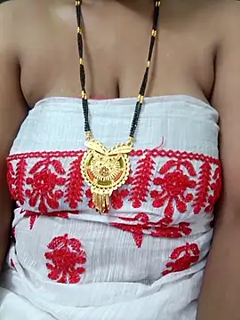 Sofiaa 09 online show from 03.03.26