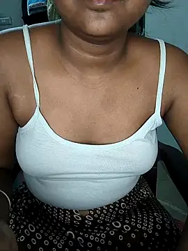 MISS MADHURIBABY online show from 03.13.26