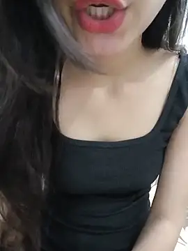 Snapshot of sexy_nadhu chatting on 06.15.26 sexy nadhu online show from 06.15.26