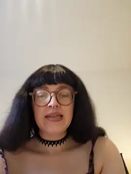 Mommynatrix online show from 04.06.26