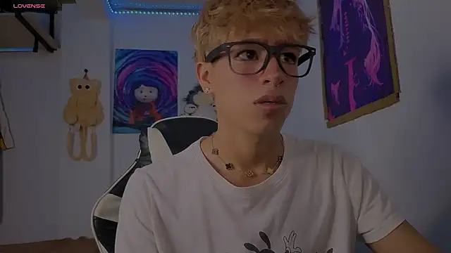 Snapshot of Ryan_sweet chatting on 02.27.26 Ryan sweet online show from 02.27.26