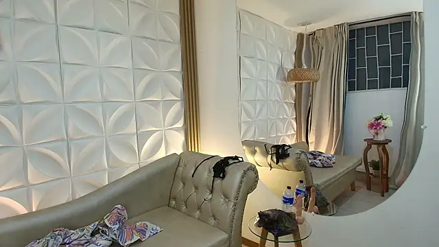 NaomiCampbell 7 online show from 03.18.26