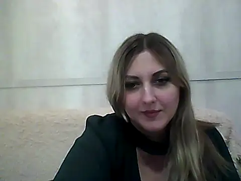 Snapshot of Sweet-Pixie chatting on 03.03.26 Sweet-Pixie online show from 03.03.26