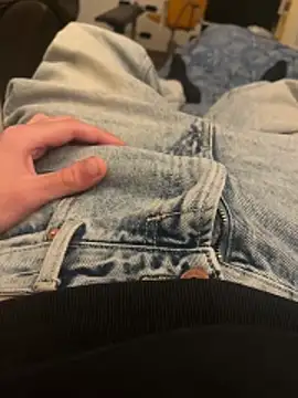 Snapshot of andri020292 chatting on 02.24.26 andri020292 online show from 02.24.26