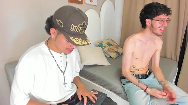 Snapshot of Jason_23__ chatting on 04.13.26 Jason 23 online show from 04.13.26