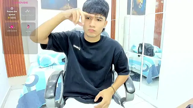 Snapshot of Thiago_collinss chatting on 07.10.26 Thiago collinss online show from 07.10.26