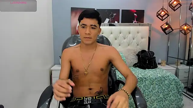 Snapshot of Thiago_collinss chatting on 08.02.26 Thiago collinss online show from 08.02.26