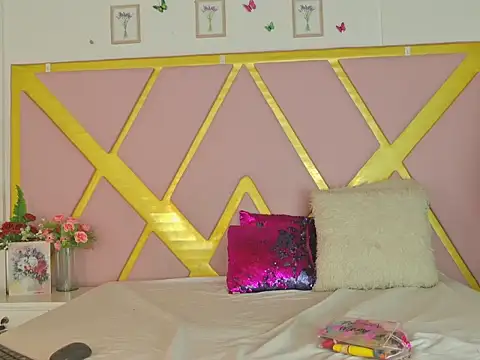 TiffannyValentine online show from 04.10.26