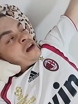 Snapshot of Edwin_Q chatting on 06.30.26 Edwin Q online show from 06.30.26