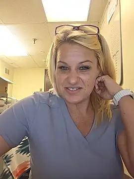 LadyB07 online show from 07.15.26