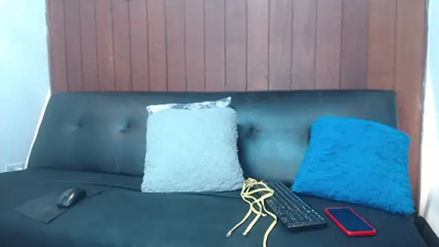 Assly Love online show from 05.17.26