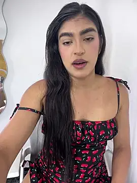 Snapshot of Misty-kat chatting on 04.08.26 Misty-kat online show from 04.08.26