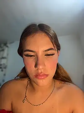 MiluRossee online show from 04.06.26