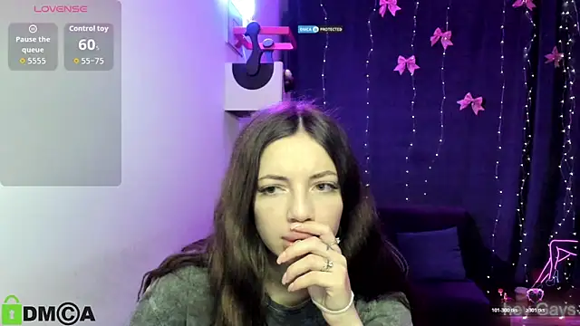 AlisMoonly online show from 02.26.26