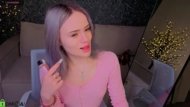 Tessa Ashe online show from 05.18.26