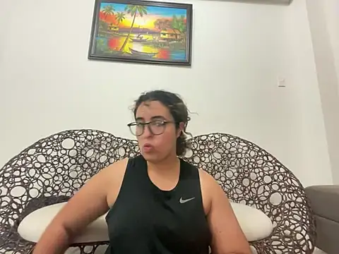 yassiestar online show from 04.23.26