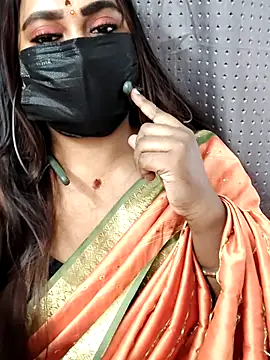 Snapshot of Cutie_Nila chatting on 03.13.26 Cutie Nila online show from 03.13.26