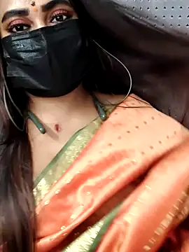 Snapshot of Cutie_Nila chatting on 03.24.26 Cutie Nila online show from 03.24.26