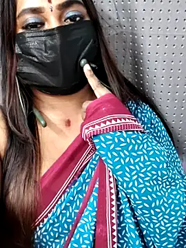 Snapshot of Cutie_Nila chatting on 03.27.26 Cutie Nila online show from 03.27.26