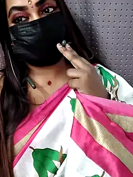 Snapshot of Cutie_Nila chatting on 04.10.26 Cutie Nila online show from 04.10.26