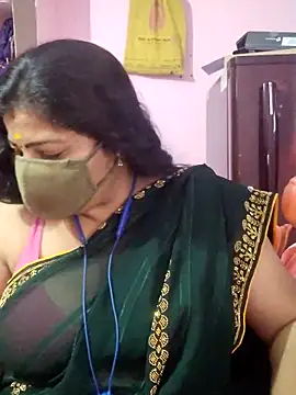 Snapshot of tamil_lathikaaa chatting on 03.07.26 tamil lathikaaa online show from 03.07.26