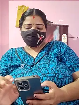 Snapshot of tamil_lathikaaa chatting on 03.10.26 tamil lathikaaa online show from 03.10.26